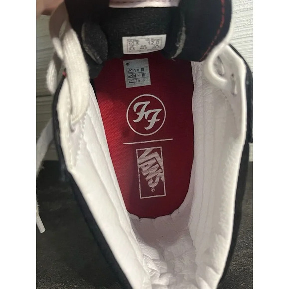 VANS Limited Edition Foo Fighters x Sk8- High 25th Anniversary Size 12 - Picture 12 of 13